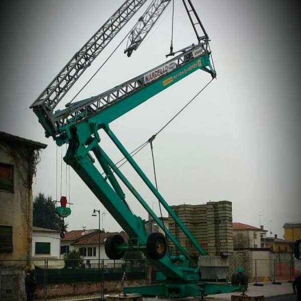 Gru Edile CATTANEO 35MT - Vendita e Noleggio - Emporio Edile